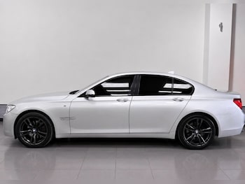 Used BMW 7 Series 2014 for sale - 79113981: Photo