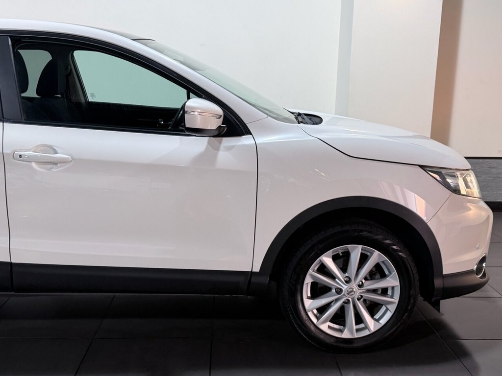 Used Nissan Qashqai 2014 for sale - 76711530: Photo 15