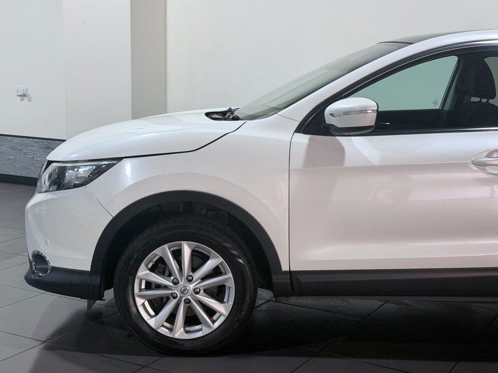 Used Nissan Qashqai 2014 for sale - 76711530: Photo 16