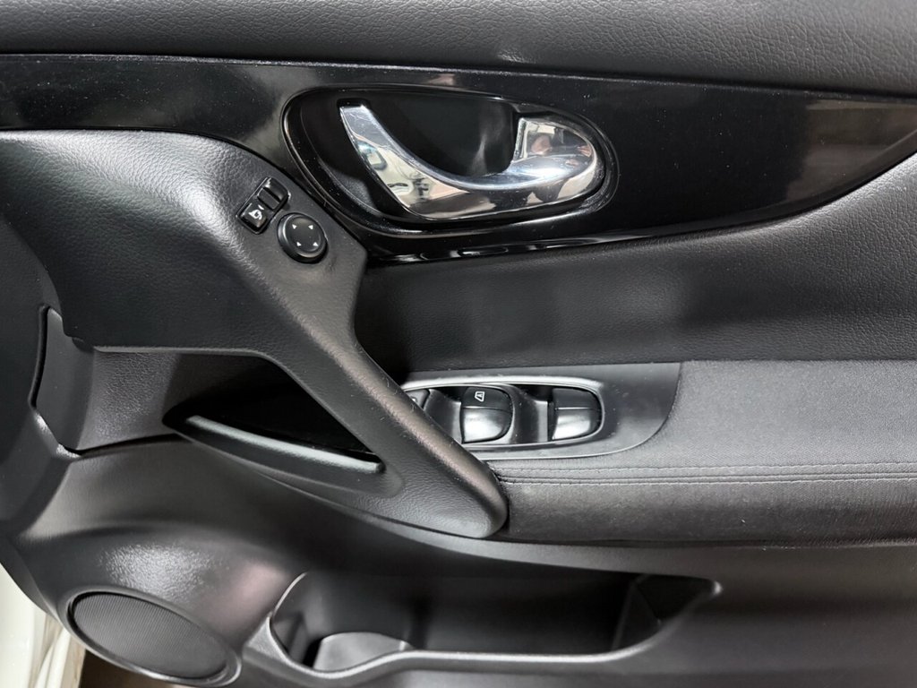 Used Nissan Qashqai 2014 for sale - 76711530: Photo 21