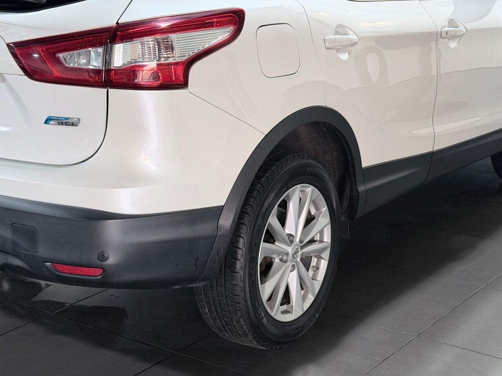 Used Nissan Qashqai 2014 for sale - 76711530: Photo 32