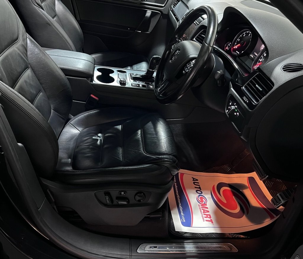 Used Volkswagen Touareg 2016 for sale - 76547156: Photo 24