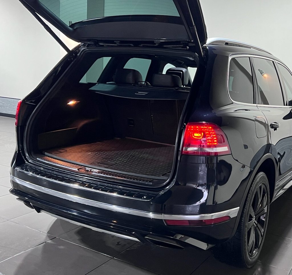 Used Volkswagen Touareg 2016 for sale - 76547156: Photo 37