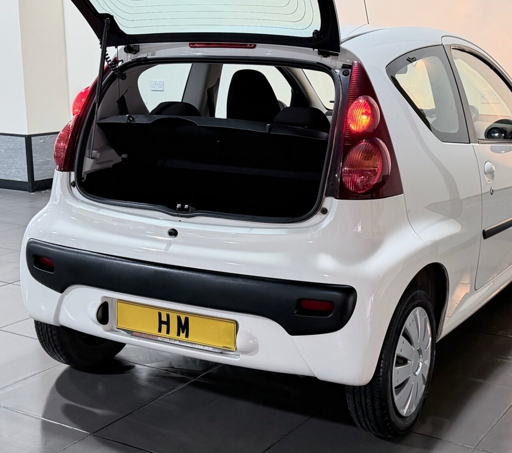 Used Peugeot 107 2014 for sale - 76711548: Photo 31