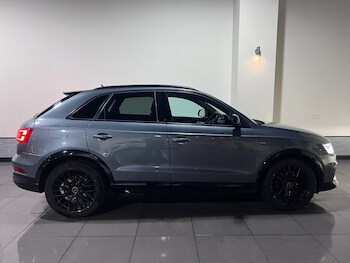 Used Audi Q3 2017 for sale - 76632159: Photo