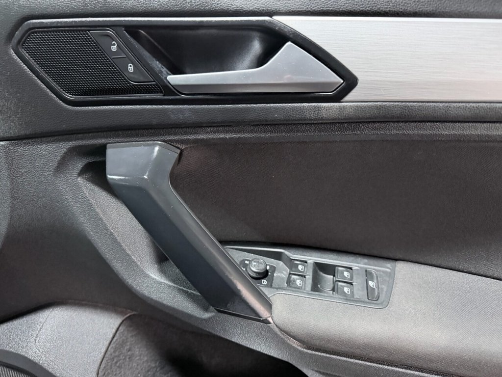 Used Volkswagen Tiguan 2018 for sale - 77200074: Photo 22