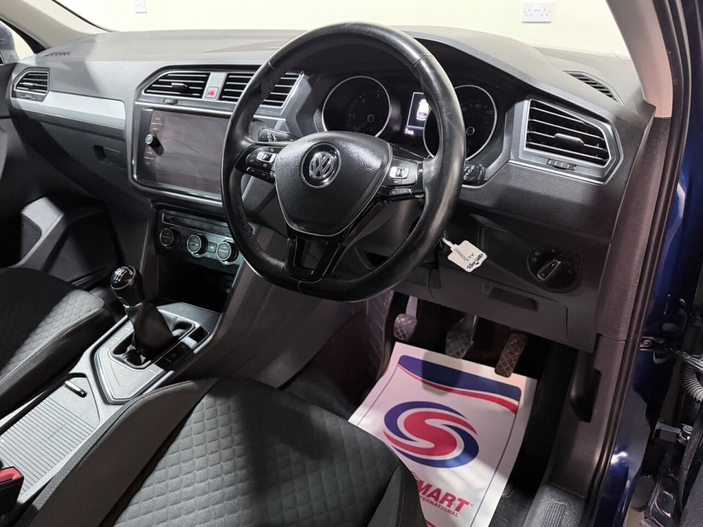 Used Volkswagen Tiguan 2018 for sale - 77200074: Photo 24
