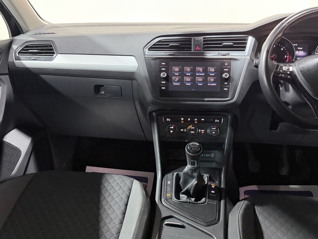 Used Volkswagen Tiguan 2018 for sale - 77200074: Photo 27