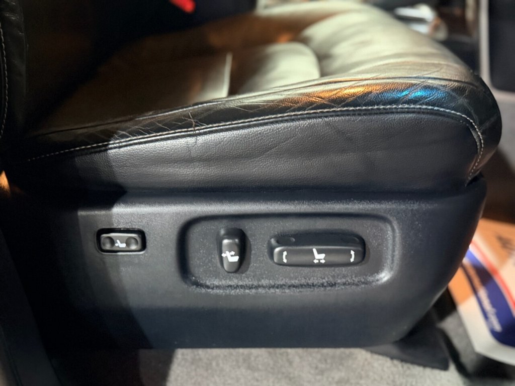 Used Toyota Land Cruiser 2014 for sale - 77388852: Photo 12