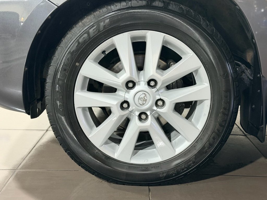 Used Toyota Land Cruiser 2014 for sale - 77388852: Photo 24