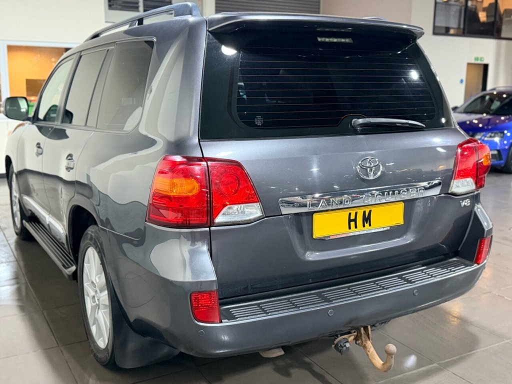 Used Toyota Land Cruiser 2014 for sale - 77388852: Photo 36