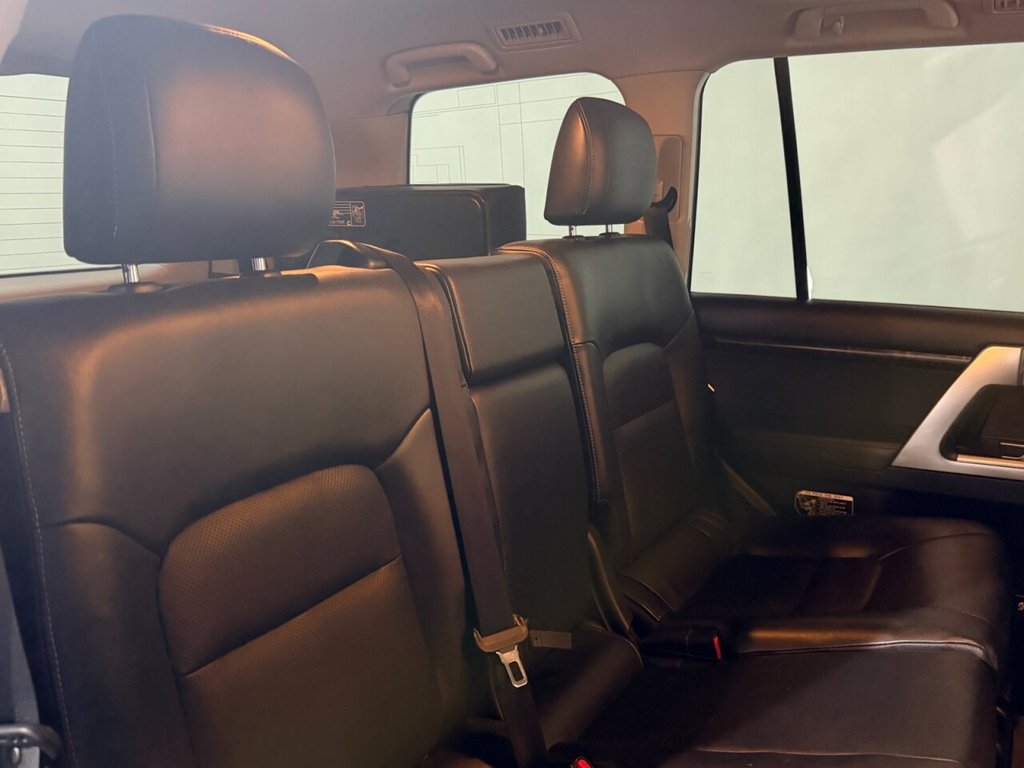 Used Toyota Land Cruiser 2014 for sale - 77388852: Photo 47