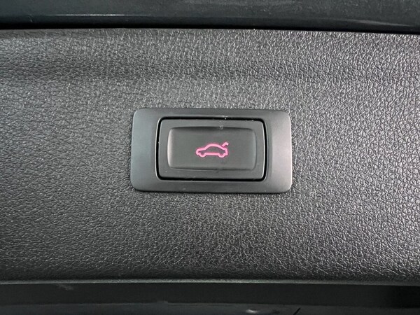 Used Audi Q3 2018 for sale - 76162772: Photo 34