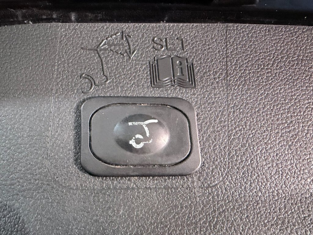 Used Ford Kuga 2017 for sale - 78145051: Photo 34