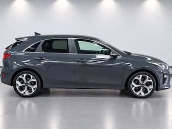 Used Kia Ceed 2019 for sale - 79738490: Photo