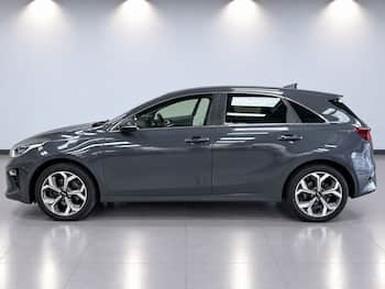 Used Kia Ceed 2019 for sale - 79738490: Photo
