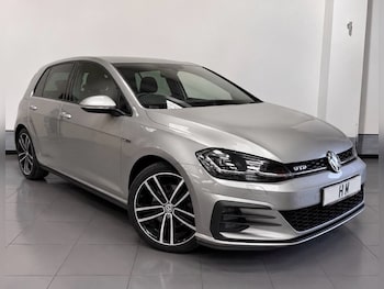 Used Volkswagen Golf 2017 for sale - 79209778: Photo