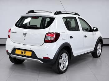 Used Dacia Sandero Stepway 2014 for sale - 79835715: Photo