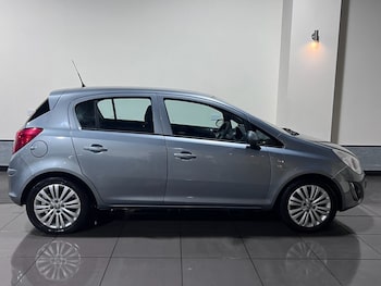 Used Vauxhall Corsa 2011 for sale - 76574740: Photo