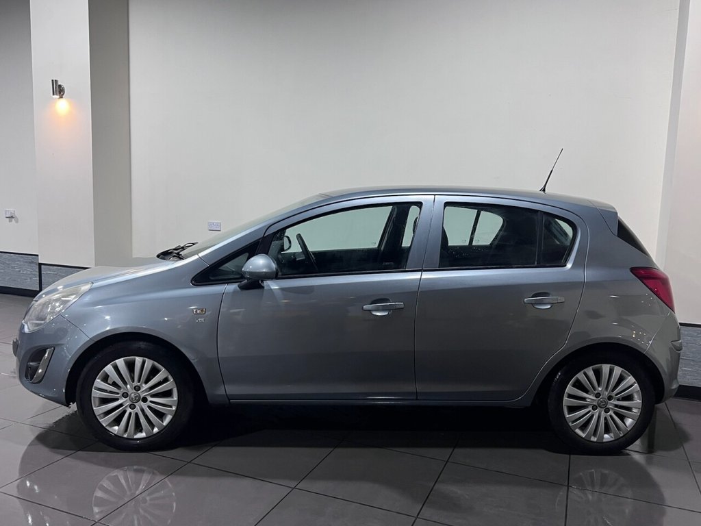 Used Vauxhall Corsa 2011 for sale - 76574740: Photo 4