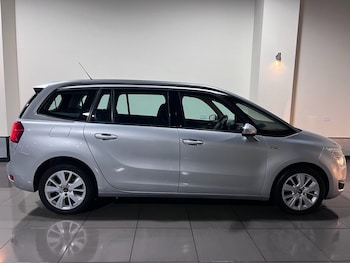 Used Citroen C4 Grand Picasso 2016 for sale - 76546632: Photo