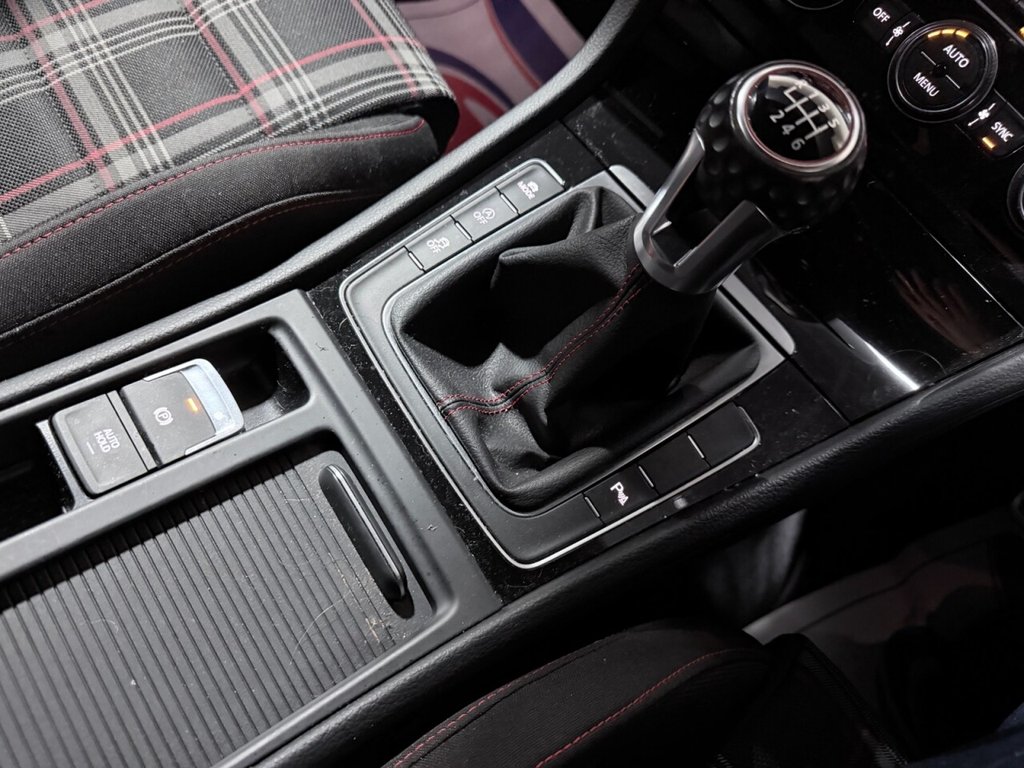 Used Volkswagen Golf 2019 for sale - 78128854: Photo 13