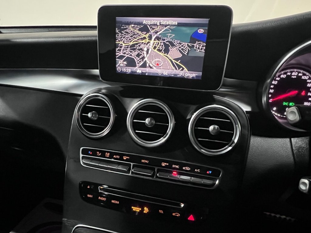 Used Mercedes-Benz GLC 2018 for sale - 76527161: Photo 10