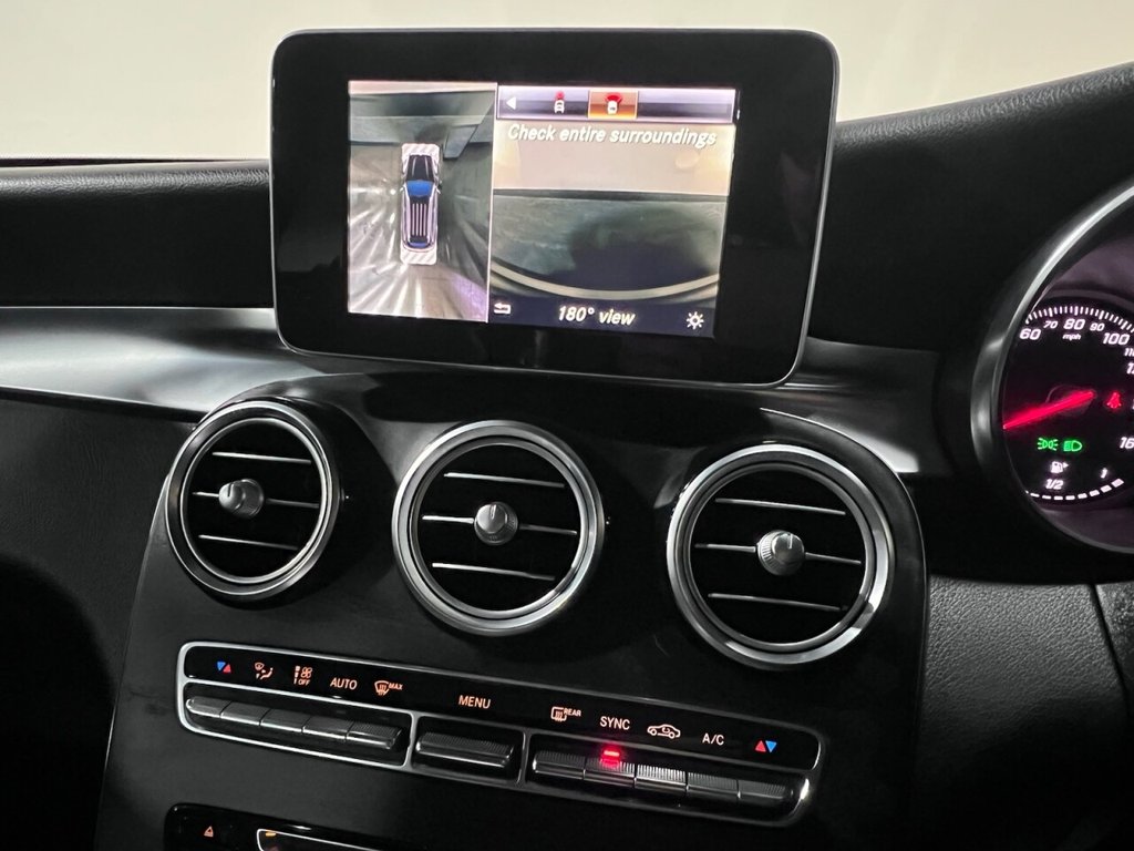 Used Mercedes-Benz GLC 2018 for sale - 76527161: Photo 11