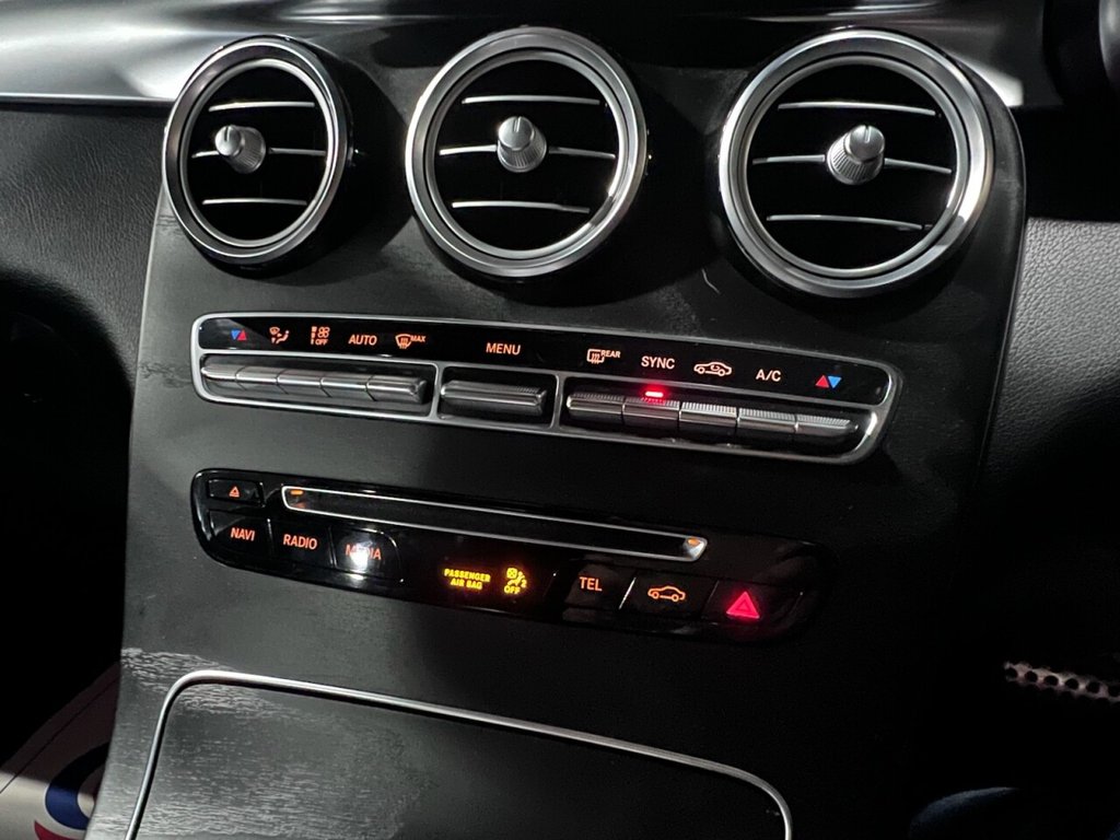 Used Mercedes-Benz GLC 2018 for sale - 76527161: Photo 12