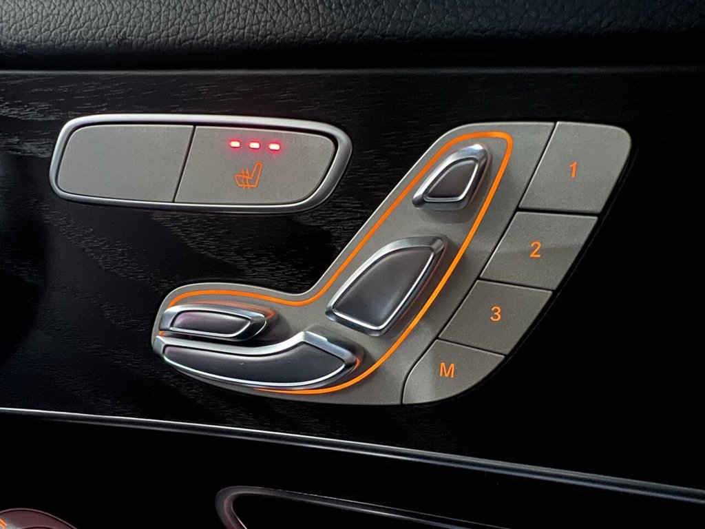 Used Mercedes-Benz GLC 2018 for sale - 76527161: Photo 15