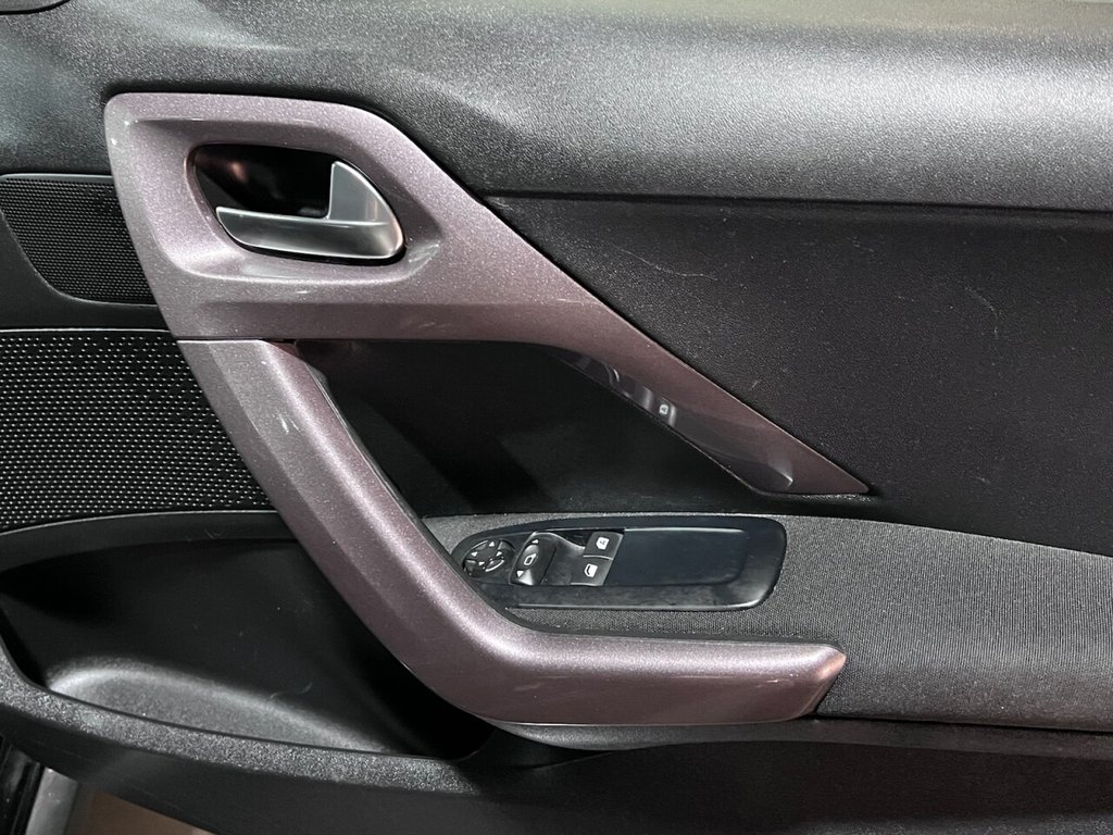 Used Peugeot 2008 2016 for sale - 76617596: Photo 22