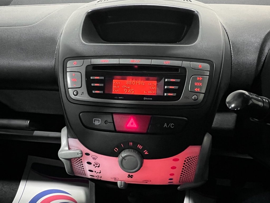 Used Toyota AYGO 2013 for sale - 76429714: Photo 10