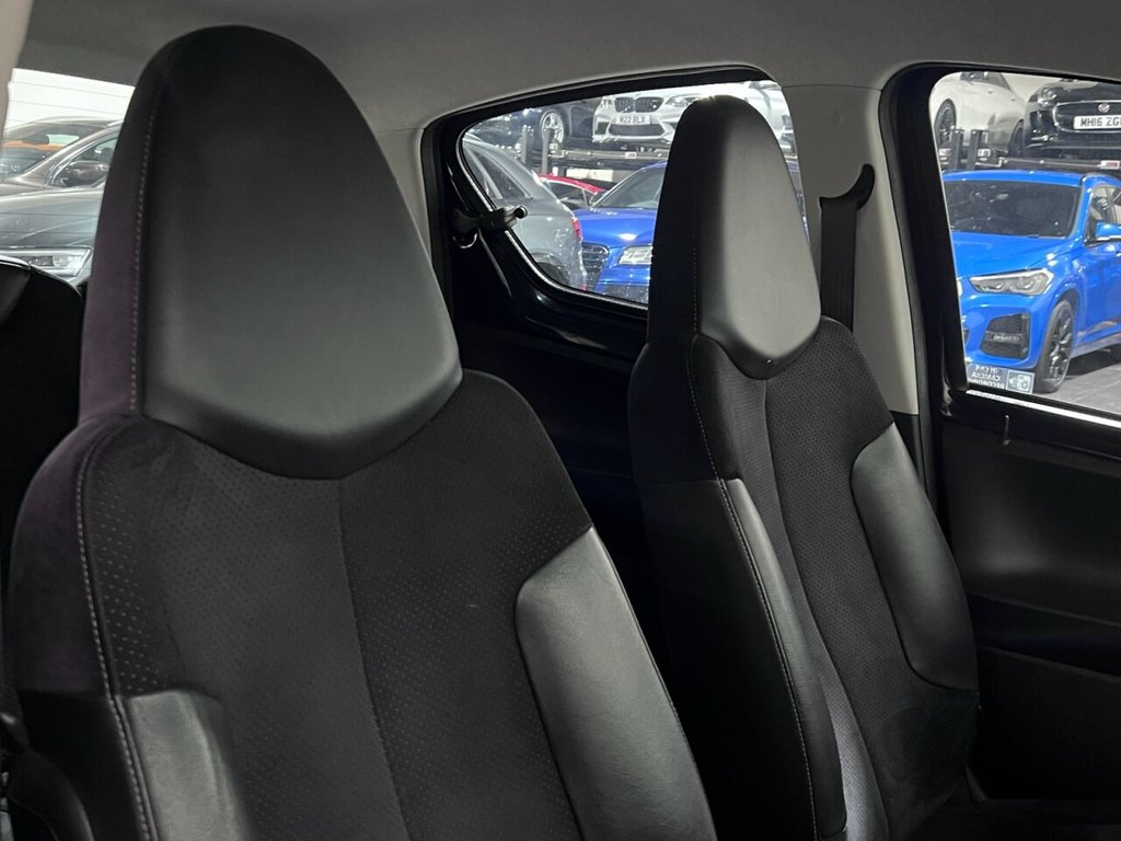 Used Toyota AYGO 2013 for sale - 76429714: Photo 13