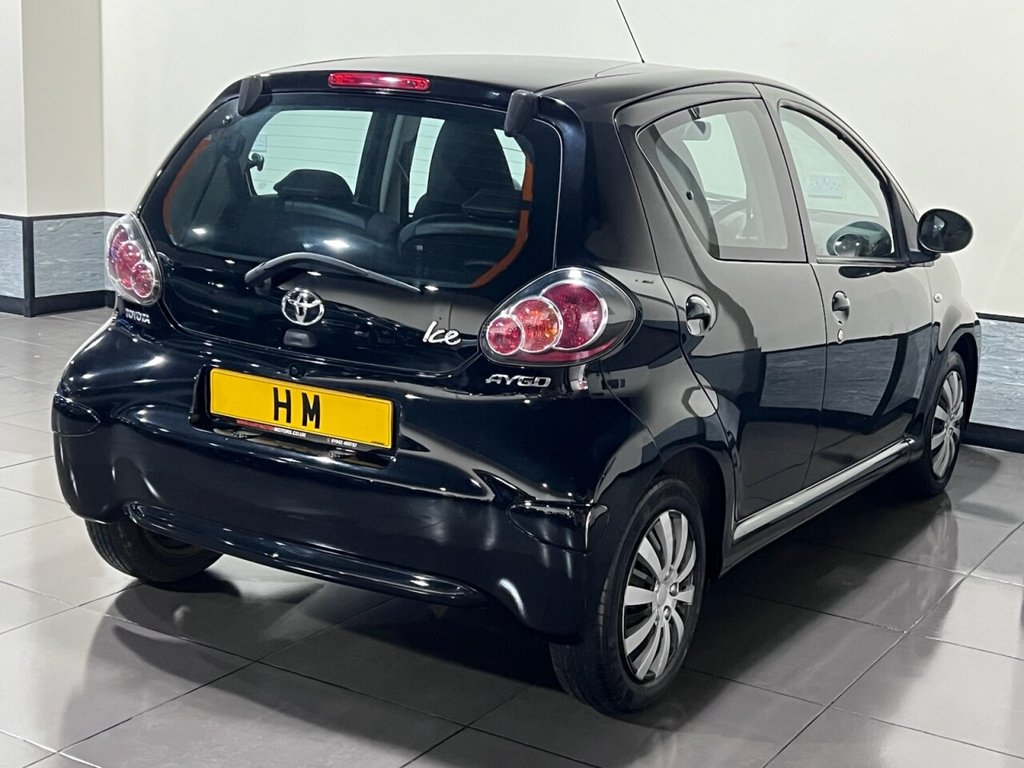 Used Toyota AYGO 2013 for sale - 76429714: Photo 2