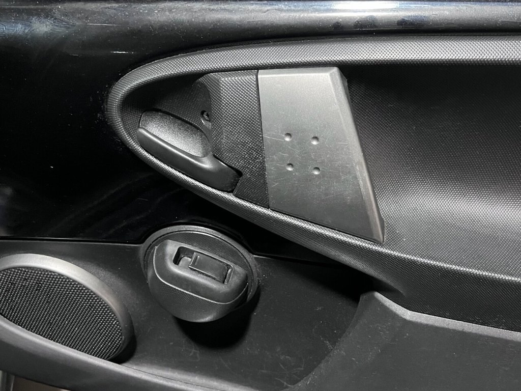 Used Toyota AYGO 2013 for sale - 76429714: Photo 22