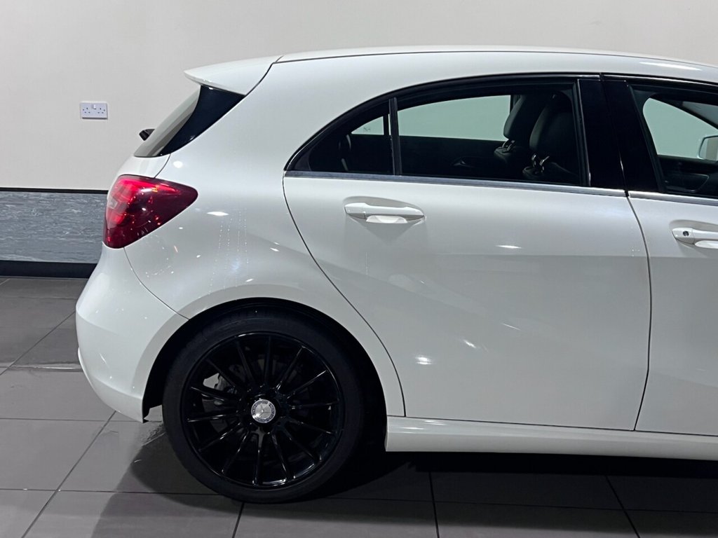 Used Mercedes-Benz A-Class 2015 for sale - 76559409: Photo 15