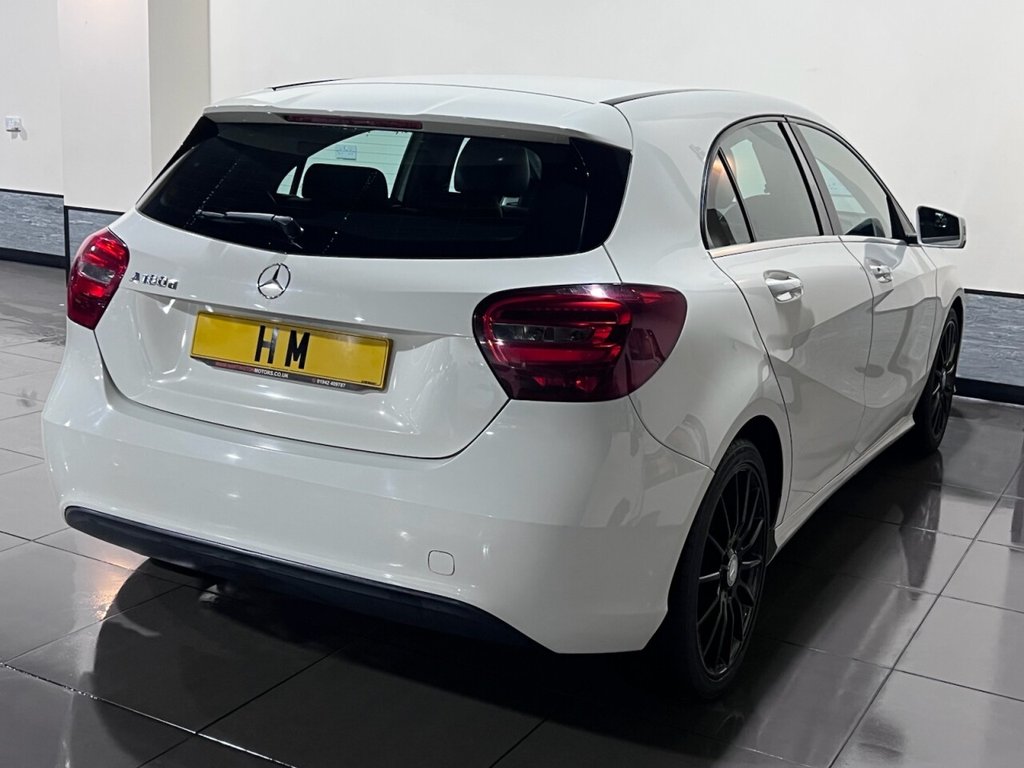 Used Mercedes-Benz A-Class 2015 for sale - 76559409: Photo 2