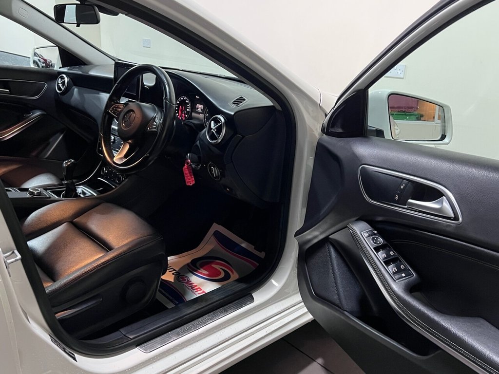 Used Mercedes-Benz A-Class 2015 for sale - 76559409: Photo 33