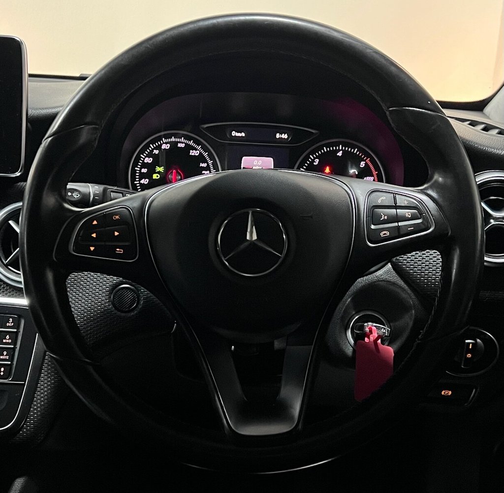 Used Mercedes-Benz A-Class 2015 for sale - 76559409: Photo 8