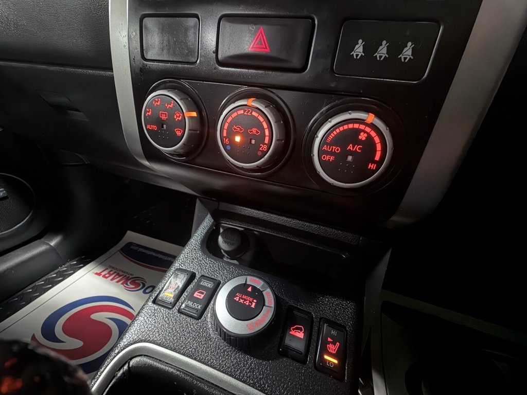 Used Nissan X-Trail 2010 for sale - 77188503: Photo 12