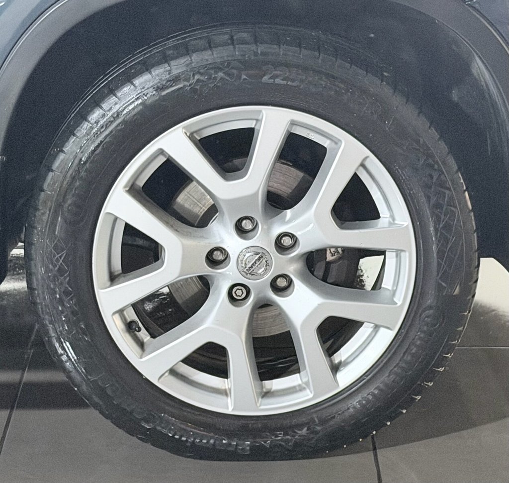 Used Nissan X-Trail 2010 for sale - 77188503: Photo 41