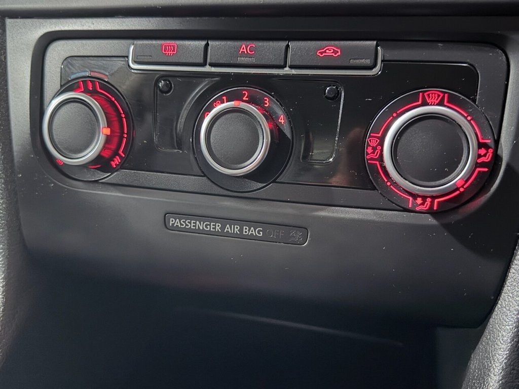 Used Volkswagen Golf 2011 for sale - 77966990: Photo 11