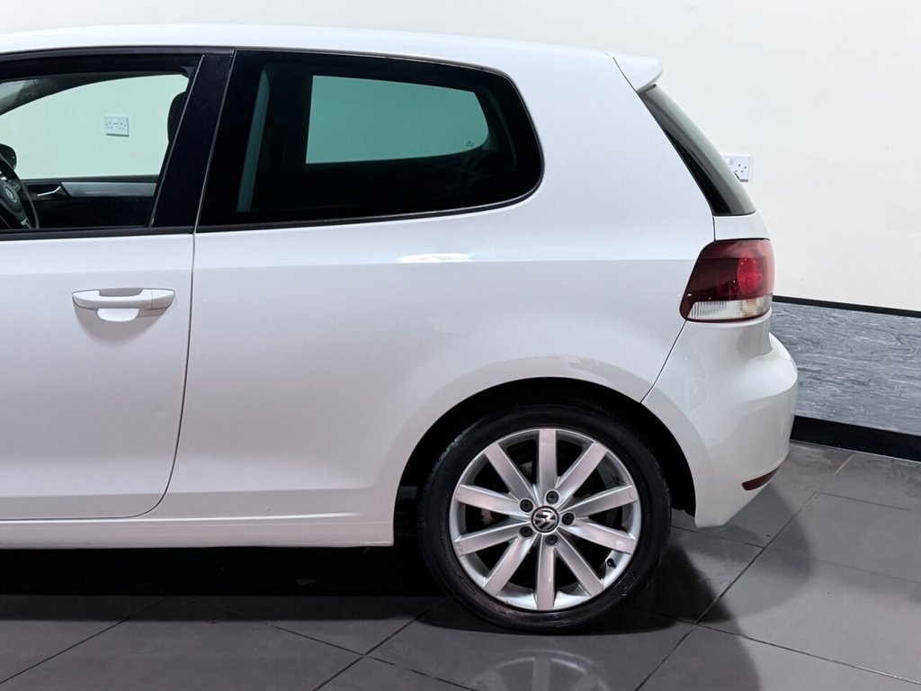 Used Volkswagen Golf 2011 for sale - 77966990: Photo 18