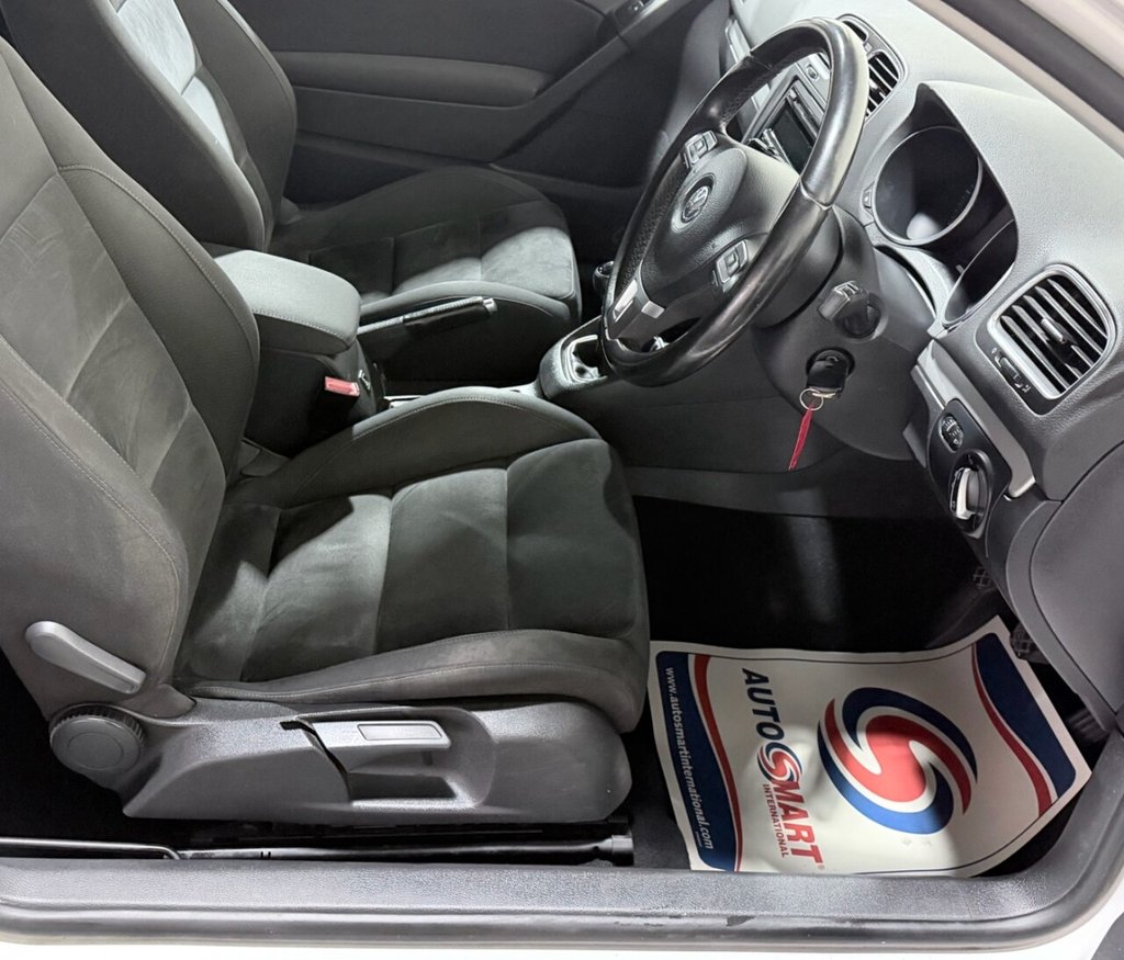 Used Volkswagen Golf 2011 for sale - 77966990: Photo 23
