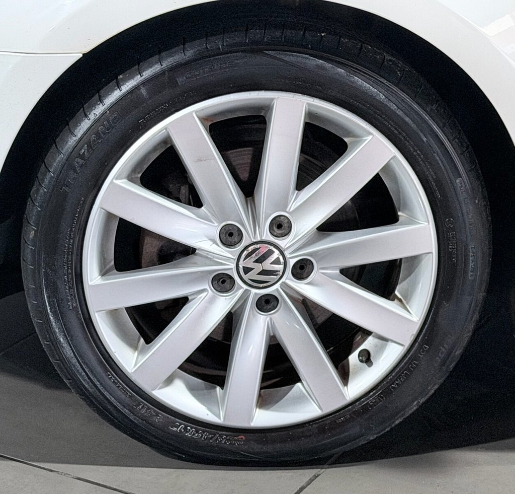 Used Volkswagen Golf 2011 for sale - 77966990: Photo 36