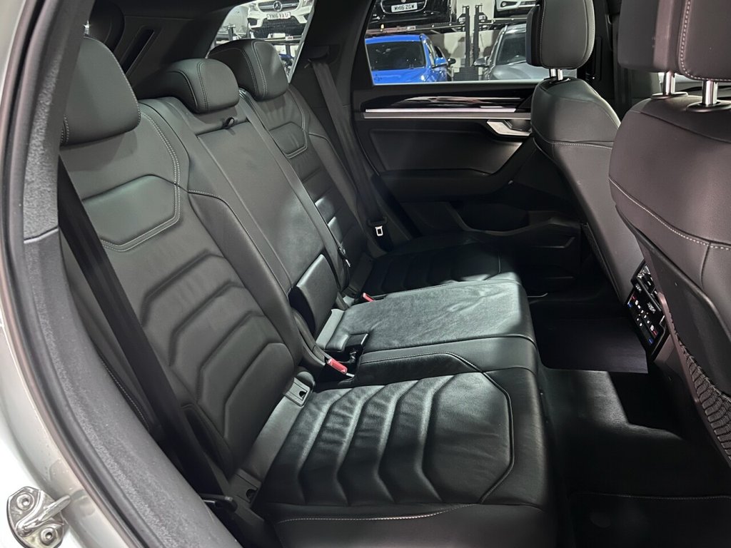 Used Volkswagen Touareg 2020 for sale - 76333723: Photo 32