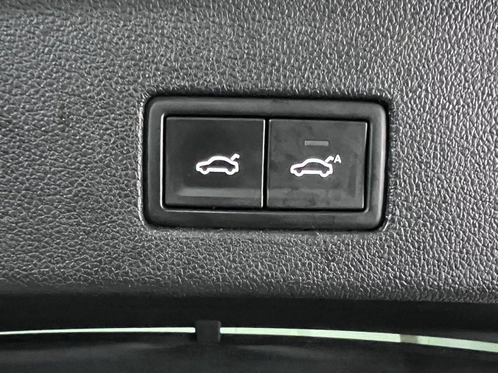 Used Volkswagen Touareg 2020 for sale - 76333723: Photo 38