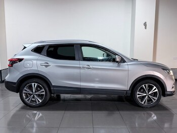 Used Nissan Qashqai 2017 for sale - 78145167: Photo