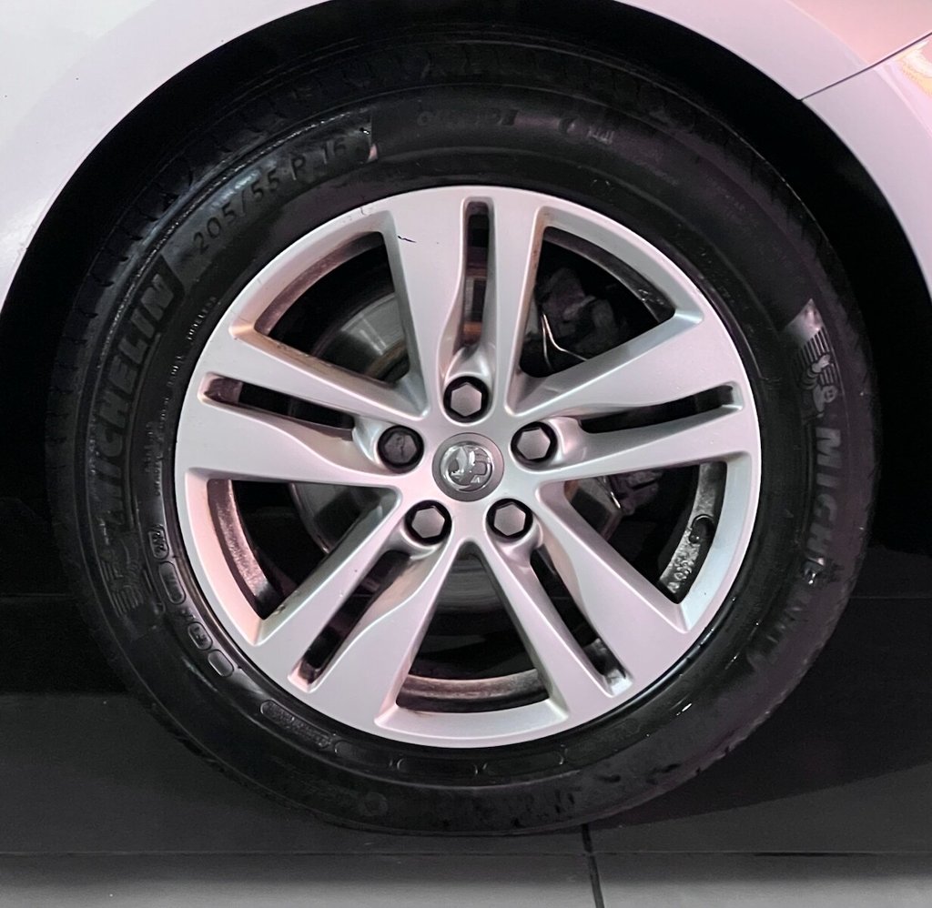 Used Vauxhall Astra 2018 for sale - 76574793: Photo 36