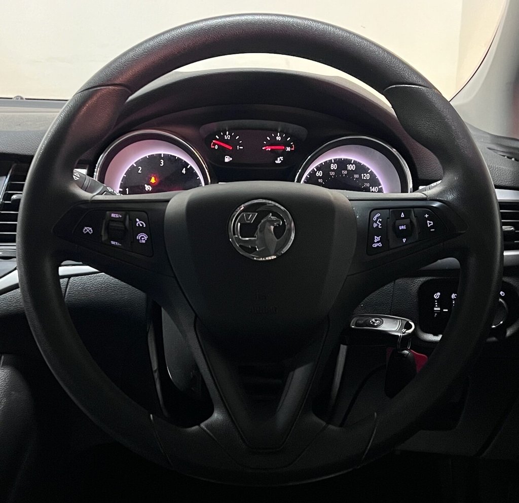 Used Vauxhall Astra 2018 for sale - 76574793: Photo 8